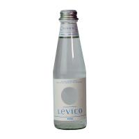 Acqua minerale naturale 