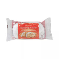Stollen natalizio al marzapane