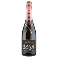 Moët & Chandon Champagne Extra Brut Grand Vintage Rosé 2015 750ml