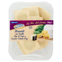 Le Vie del Gusto Ravioli con Ricotta di Bufala Funghi Porcini Pecorino Romano Dop
