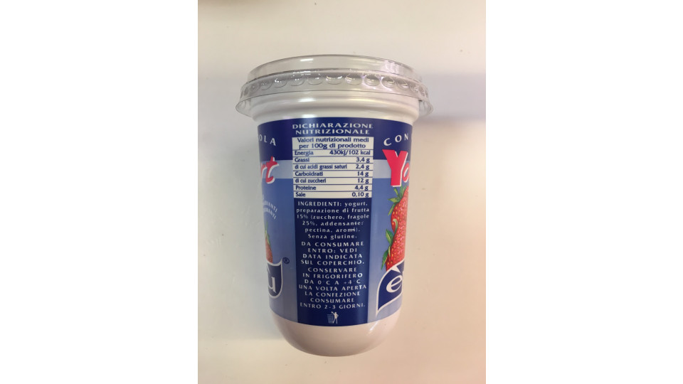 Èpiù yogurt fragola x