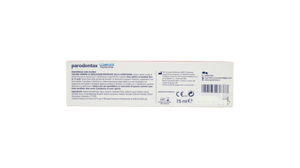 Parodontax dentifricio Complete Protection Cool Mint denti e gengive più sane con fluoro 75 ml