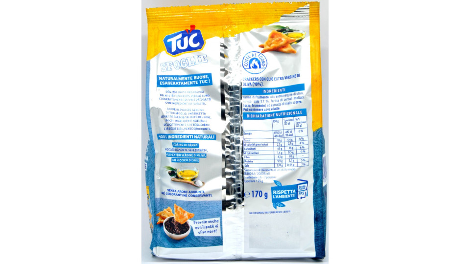 Saiwa tuc sfoglie con olio extra vergine d'oliva e un...