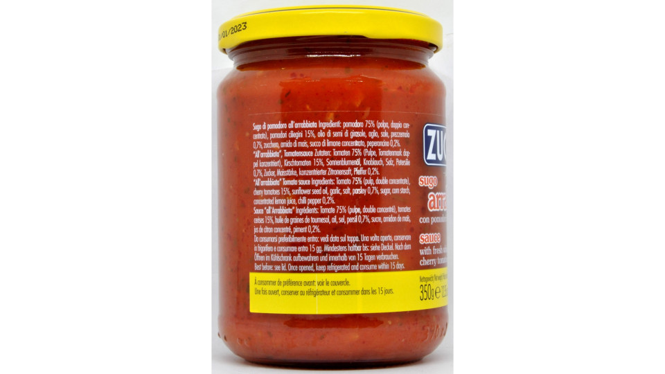 Zuccato sugo all'arrabbiata con pomodori ciliegini interi...