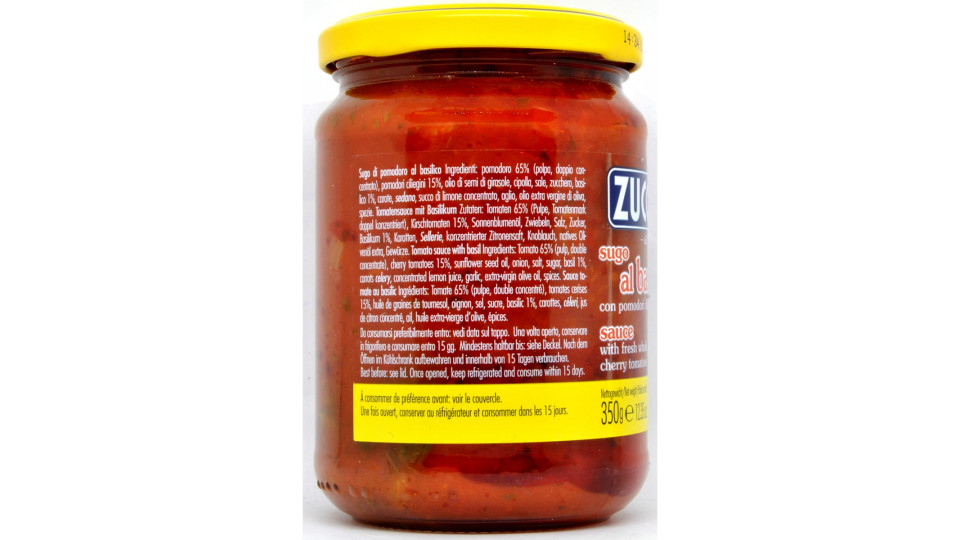 Zuccato sugo al basilico con pomodori ciliegini interi freschi...