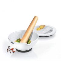 Utensili da cucina: Mortaio in porcellana con grattugia per...