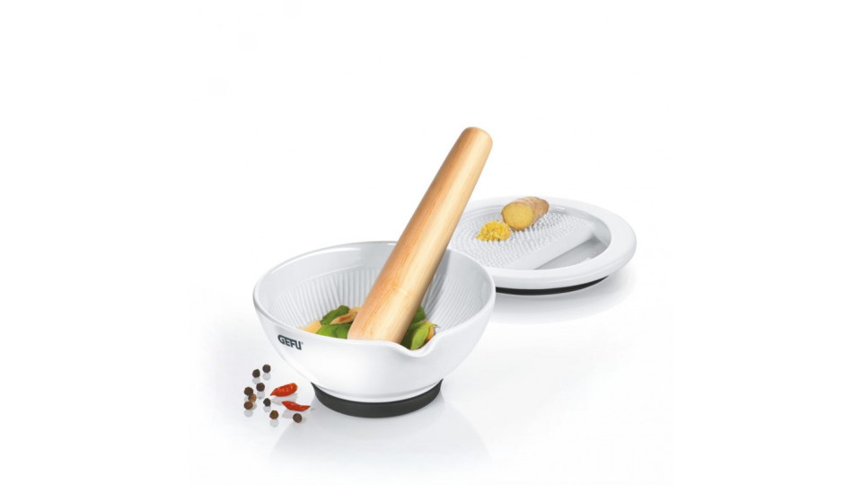 Utensili da cucina: Mortaio in porcellana con grattugia per...
