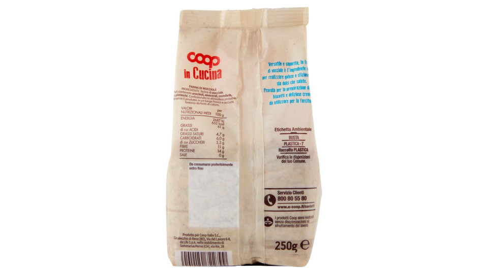 Farina di nocciole IGP