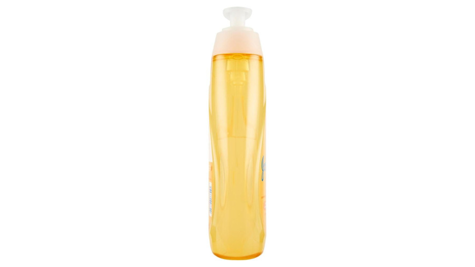 Johnson's baby shampoo