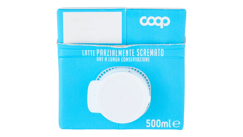 Latte Uht Parzialmente Scremato A Lunga Conservazione