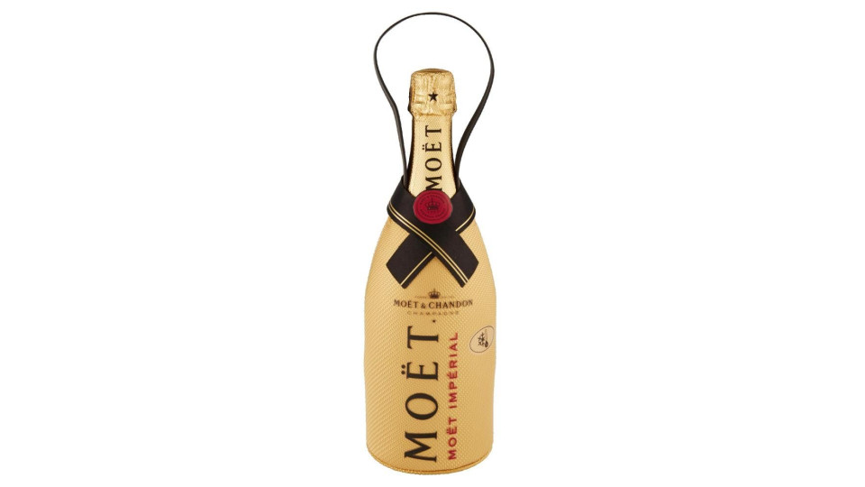 Champagne Moët & Chandon New Diamond Suit Gold