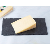 Formaggio stagionato BIO da Latte Fieno STG, Cortilia