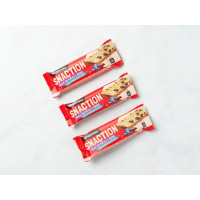 3 Barretta mirtilli e quinoa, con base di cioccolato al latte