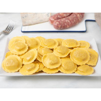 Ravioli con formaggio Strachitunt DOP e salamella