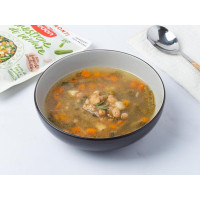 Minestrone di verdure e fagioli cannellini