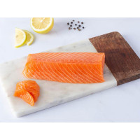 Filetto di salmone norvegese per crudo