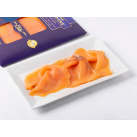Salmone norvegese affumicato salato a mano