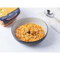 Orzotto di mare con carote e piselli