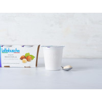 Yogurt intero alla nocciola
