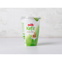 Kefir cremoso con avena e noci