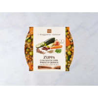 Zuppa con lenticchie, piselli e quinoa