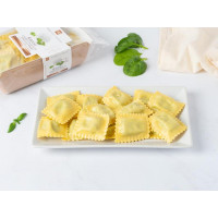 Ravioli con ricotta di bufala e spinaci