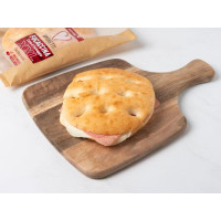 Focaccina maxi con prosciutto cotto e scamorza