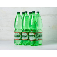 6 Acqua effervescente naturale 1,5 lt