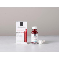 Siero antirughe con retinolo e vitamina B3