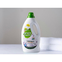 Detersivo bucato in flacone alla lavanda