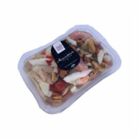 Insalata Di Mare Con Verdure All'olio Di Semi Di Girasole