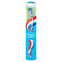 Aquafresh Dynamic Spazzolino Denti Protezione Denti e Gengive Delicato Per Rimuovere Placca Medium