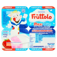 Formaggio fresco leggero° dolce alla fragola e al gusto fiordilatte addizionato con vitamina D (°) 20% di materia grassa calcolata sul secco
