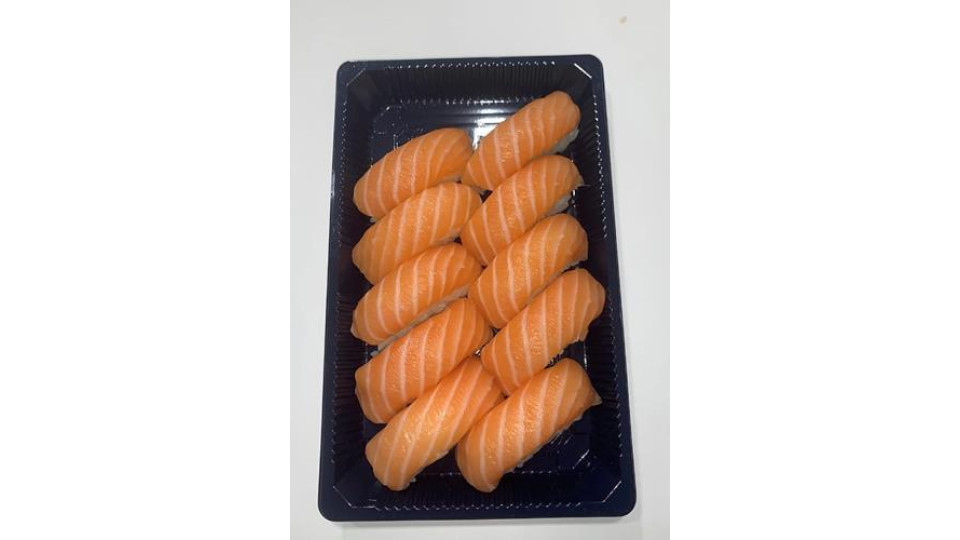 S.S. NIGIRI SALMONE MAX