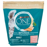 PURINA ONE Gatto Crocchette Adult Ricco in Salmone e Cereali Integrali sacco