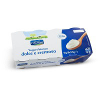 Yogurt bianco intero dolce e cremoso