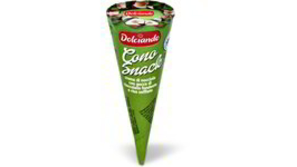 Mini cono snack alla nocciola