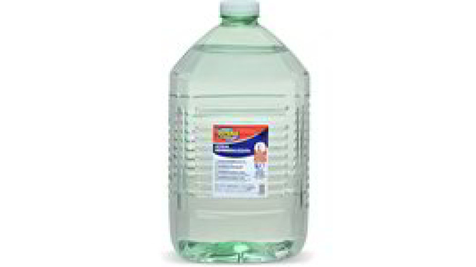 Acqua demineralizzata