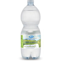 Acqua naturale