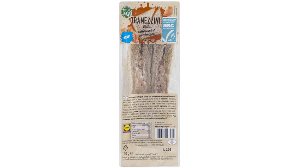 Tramezzini Integrali con Salmone Affumicato e Maionese