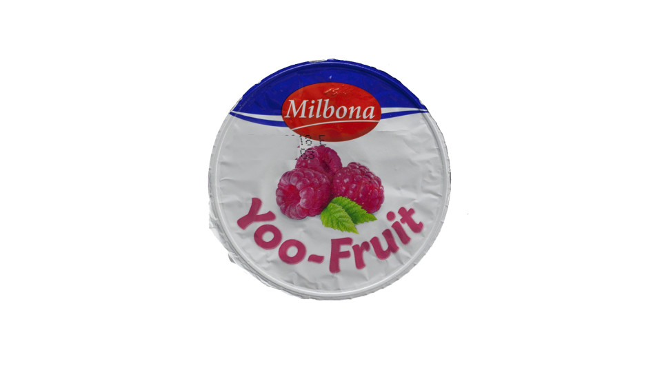 Yoo-fruit Dessert con Lamponi a Base di Latte
