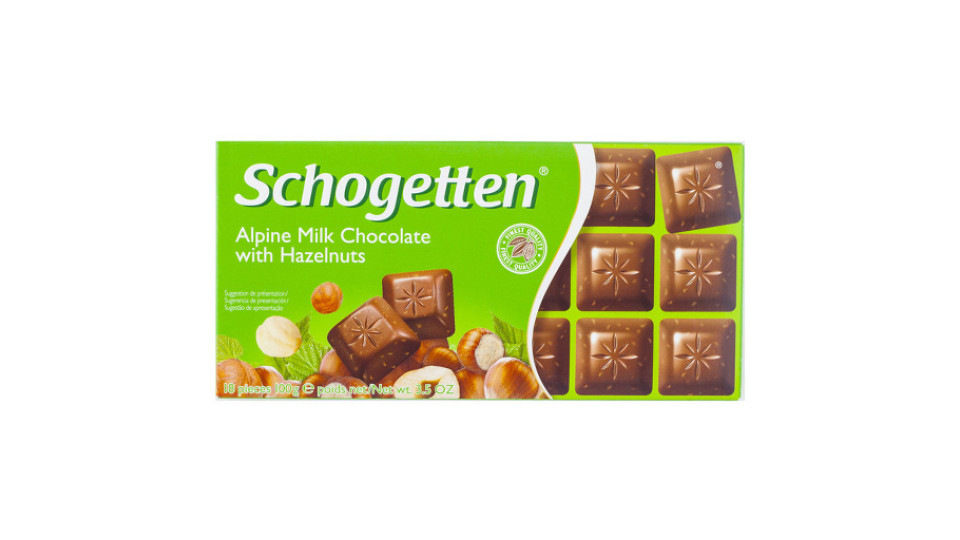Quadratini di Cioccolato al Latte con Nocciole Tritate