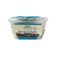 Burrata in Foglia