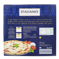 Pizza Margherita Cotta in Forno a Legna
