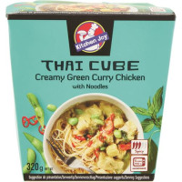 NOODLES CON POLLO IN CREMOSA SALSA AL CURRY VERDE