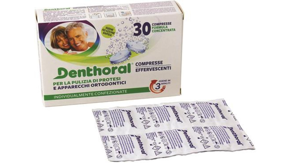 COMPRESSE IGIENIZZANTI PER PROTESI DENTALI