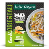 RAMEN CON VERDURE E PEPERONI