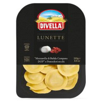 LUNETTE CON BUFALA E POMODORI