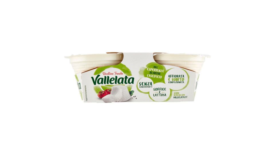 Vallelata ricottine fresche dolci con fragole