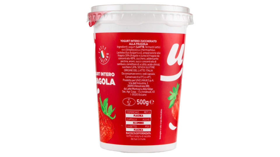 Esselunga, yogurt intero con fragola in pezzi